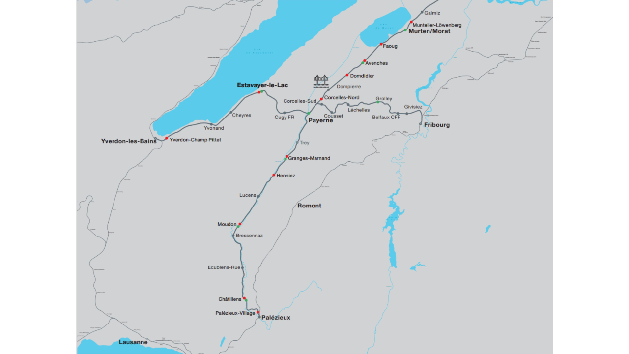 Plan des Eisenbahnnetzes der Broye mit den 12 nachgerüsteten Bahnhöfen sowie den 8 Dienstgebäuden.