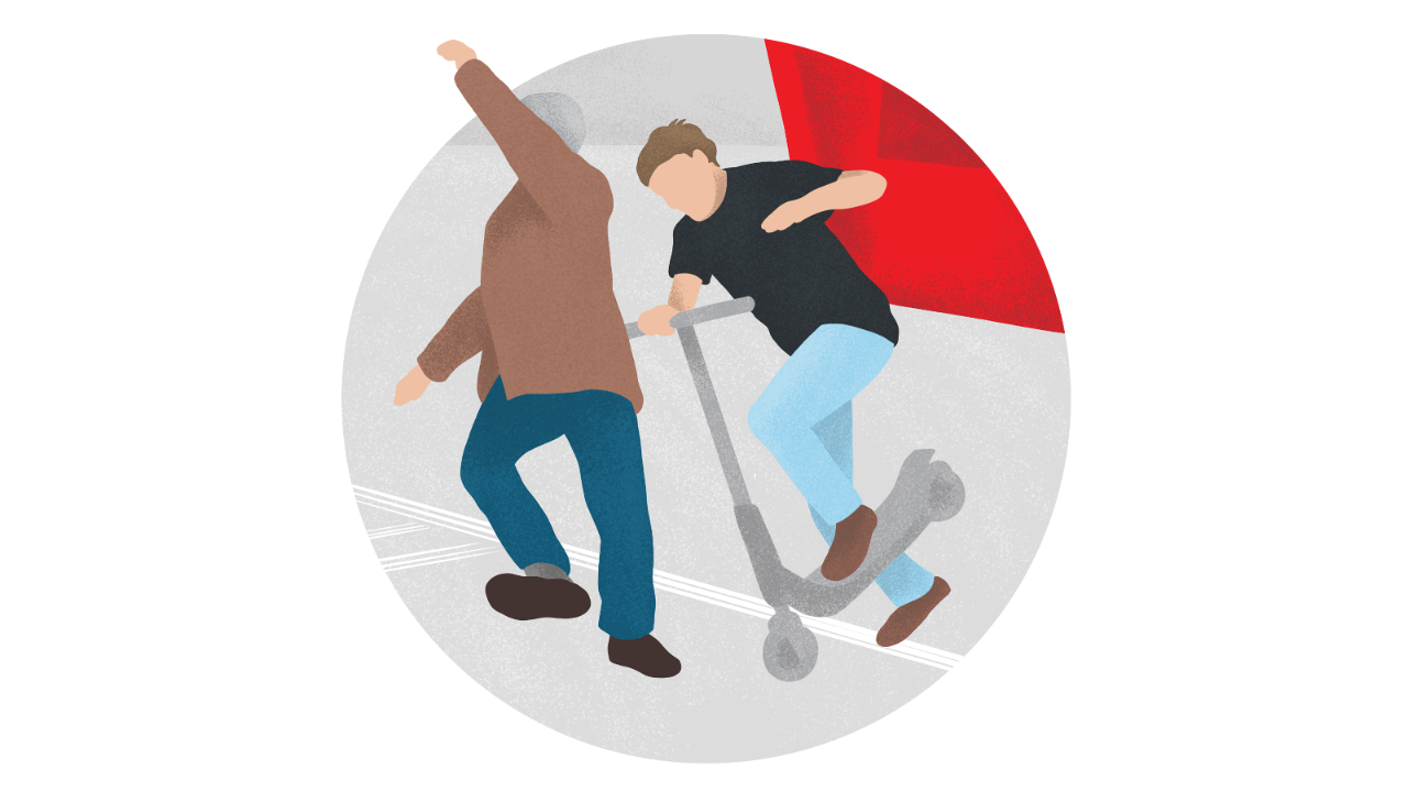 A man riding a scooter does not comply with the riding ban on the railway premises and runs into another traveller on the platform. The traveller is knocked to the ground.