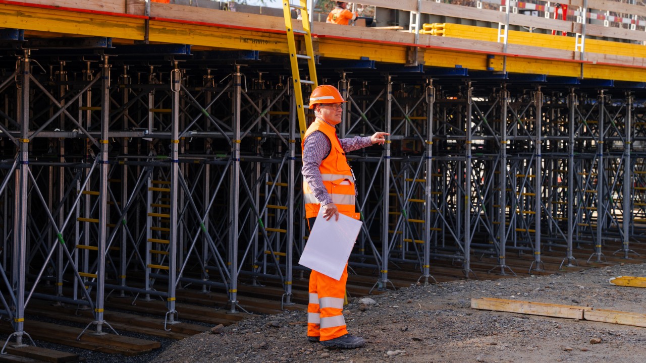 Auf der Baustelle des neuen Bahnhofes Europaplatz Nord-1.