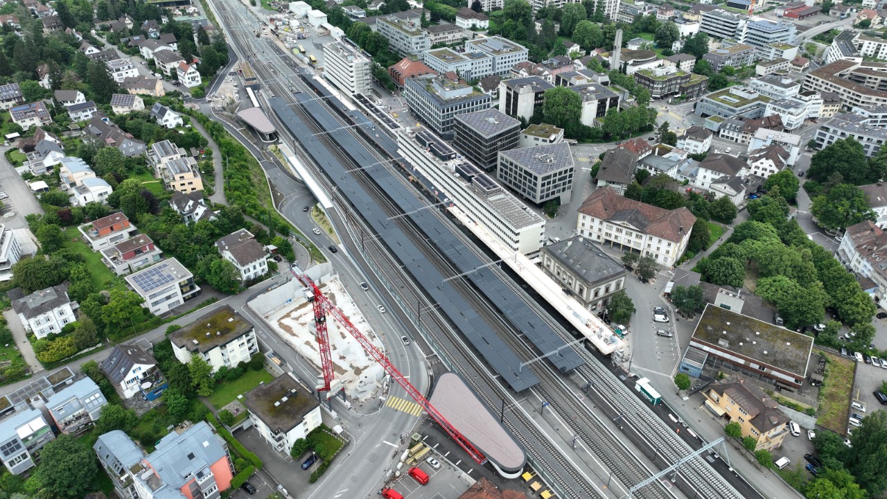 Das Bahnhofareal Anfang Juni 2024.
