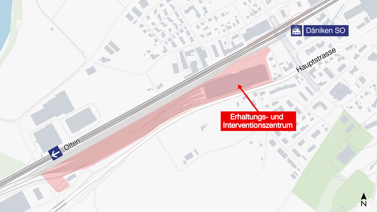 Übersichtskarte des Bahnhofs Däniken SO und der angrenzenden Gleisanlagen zwischen Däniken und Olten. Eine rot markierte Fläche entlang der Bahnlinie südlich des Bahnhofs zeigt den vorgesehenen Standort des künftigen Erhaltungs- und Interventionszentrums (EIZ) nahe der Hauptstrasse.